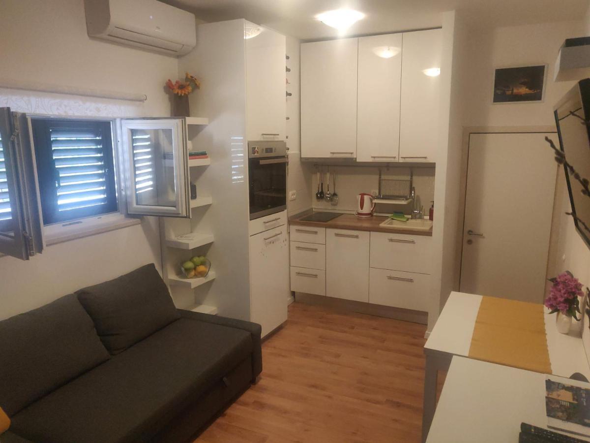 Apartments Bepa Makarska Buitenkant foto